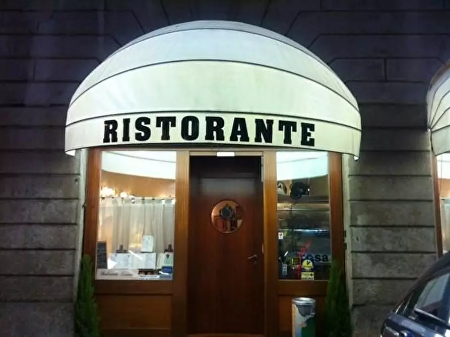 Immagine 1 di Bar / Ristorante in vendita  in PIAZZA DANTE ALIGHIERI 54 a Borgo San Lorenzo