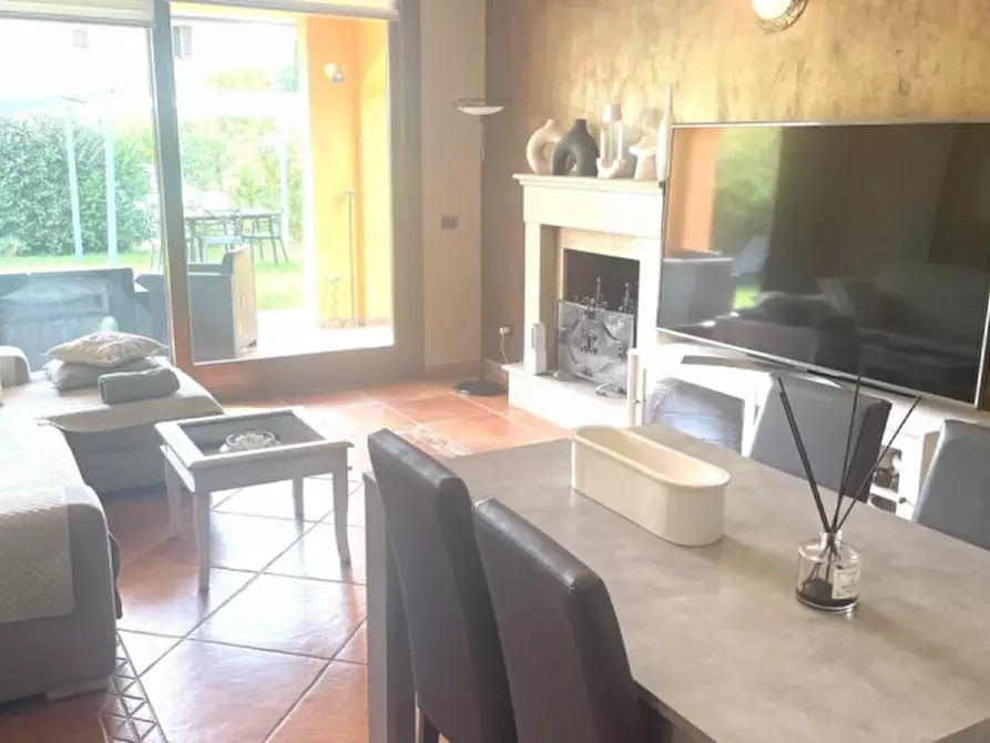 Immagine 4 di Villa in vendita  in VIA ROMA 50038 a Scarperia E San Piero