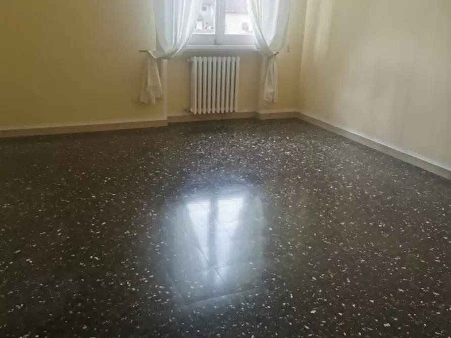 Immagine 3 di Appartamento in vendita  in PIAZZA DANTE a Borgo San Lorenzo