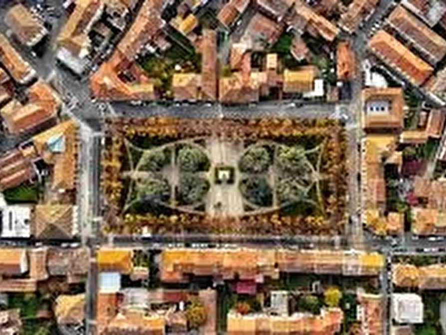 Immagine 1 di Terratetto in vendita  in PIAZZA DANTE ALIGHIERI 54 a Borgo San Lorenzo