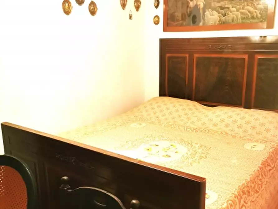 Immagine 5 di Appartamento in vendita  in PIAZZA COLONNA 54 a Scarperia E San Piero