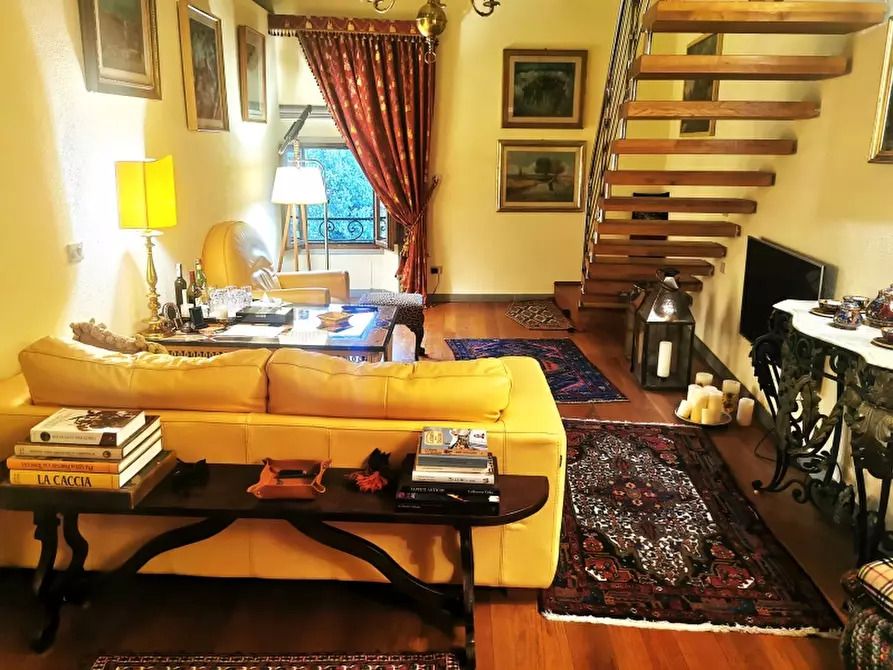 Immagine 1 di Appartamento in vendita  in PIAZZA DANTE ALIGHIERI 54 a Borgo San Lorenzo