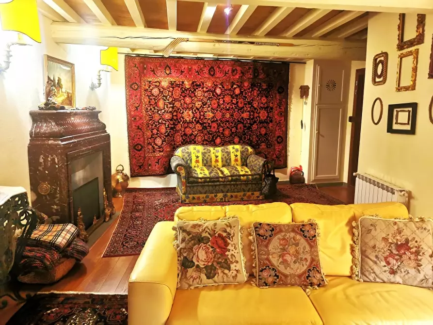 Immagine 8 di Appartamento in vendita  in PIAZZA DANTE ALIGHIERI 54 a Borgo San Lorenzo