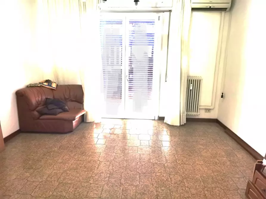 Immagine 1 di Appartamento in vendita  in PIAZZA DANTE ALIGHIERI 54 a Borgo San Lorenzo