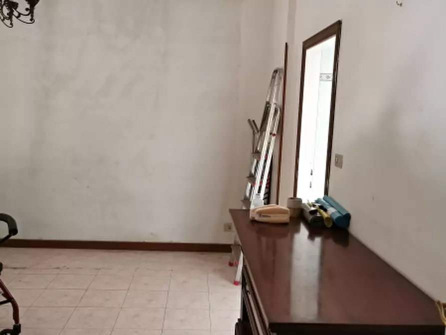 Immagine 8 di Appartamento in vendita  in PIAZZA DANTE ALIGHIERI 54 a Borgo San Lorenzo