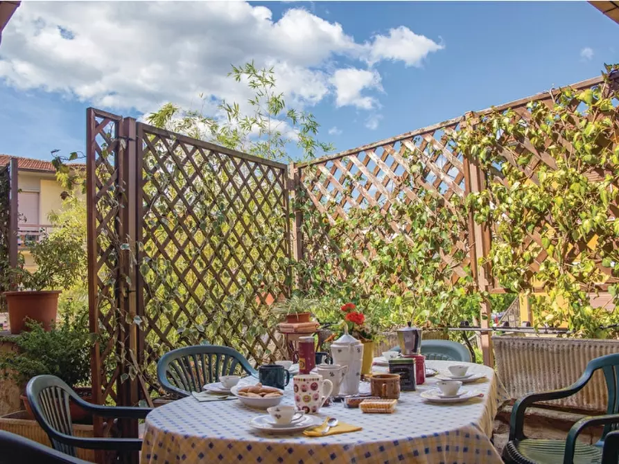 Immagine 2 di Villa in vendita  in Viale Beato Angelico 50039 a Vicchio