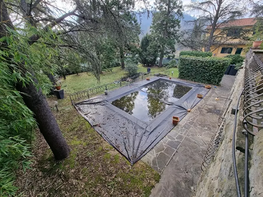 Immagine 23 di Villa in vendita  in Viale Beato Angelico 50039 a Vicchio