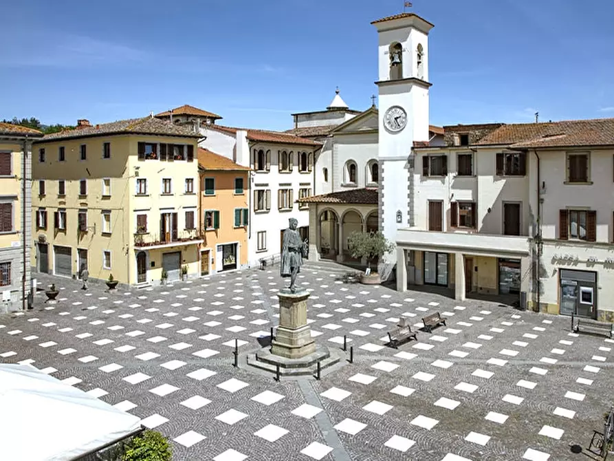 Immagine 1 di Villetta a schiera in vendita  in VIA TRAVERSA a Vicchio