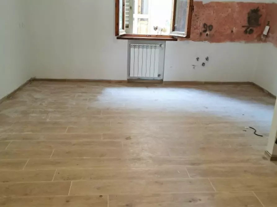 Immagine 1 di Appartamento in vendita  in PIAZZA DANTE ALIGHIERI 54 a Borgo San Lorenzo