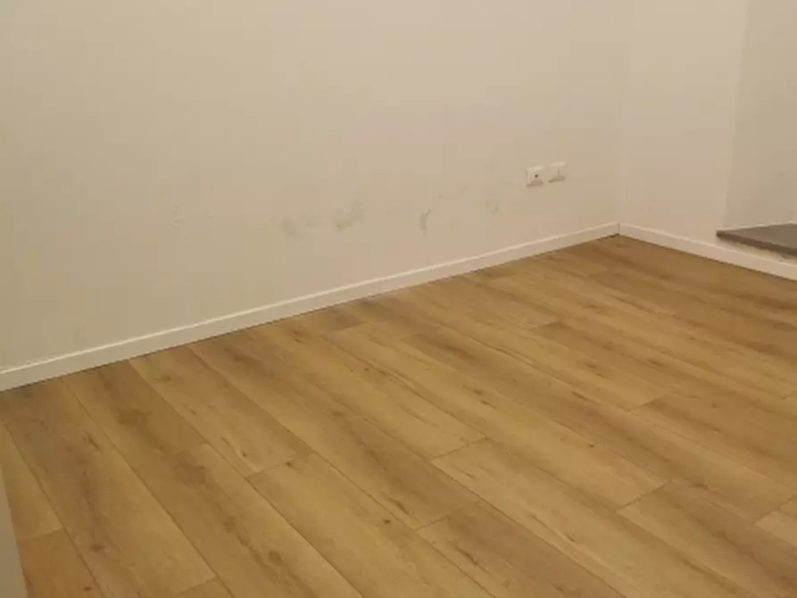 Immagine 4 di Appartamento in vendita  in PIAZZA DANTE ALIGHIERI a Borgo San Lorenzo