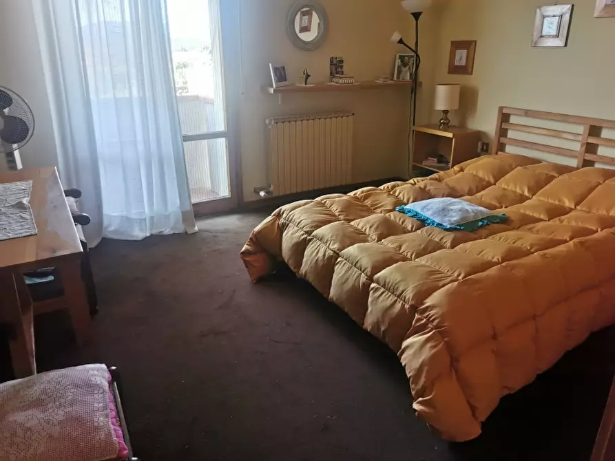 Immagine 5 di Appartamento in vendita  in VIALE KENNEDY a Scarperia E San Piero