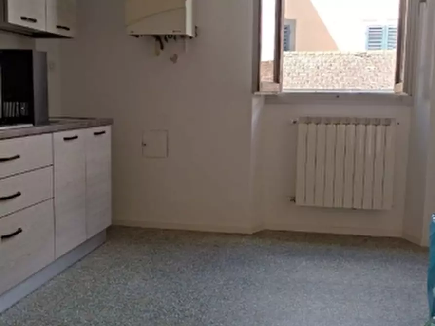 Immagine 2 di Appartamento in vendita  in piazza dante a Figline E Incisa Valdarno