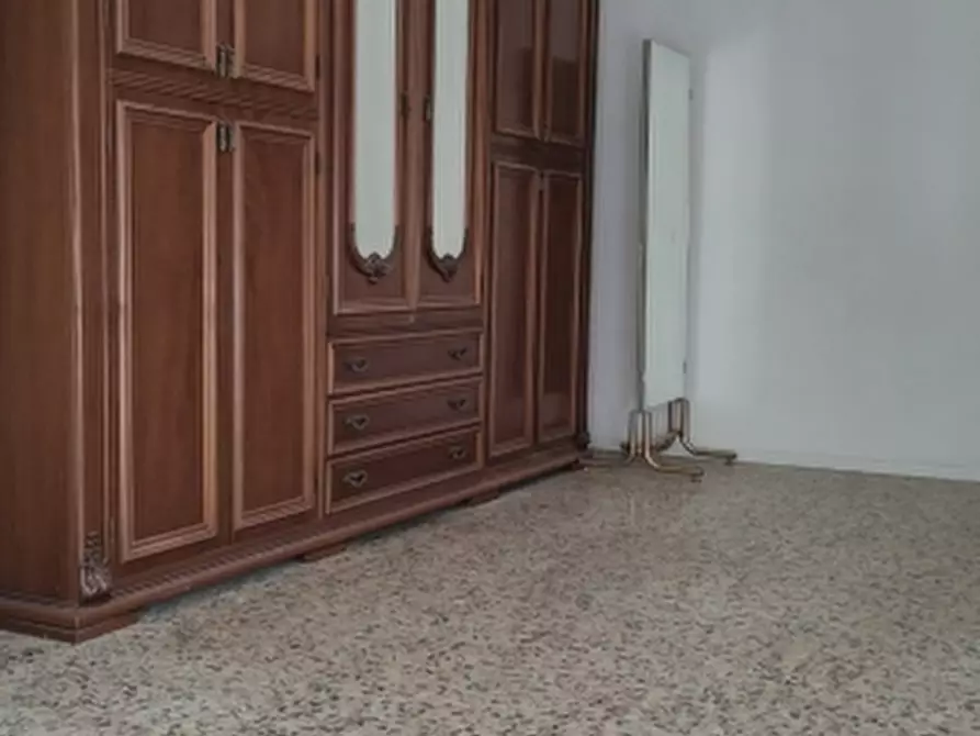 Immagine 5 di Appartamento in vendita  in piazza dante a Figline E Incisa Valdarno