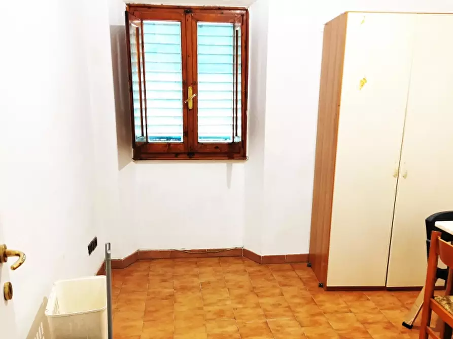 Immagine 6 di Appartamento in vendita  in PIAZZA DANTE ALIGHIERI 54 a Borgo San Lorenzo