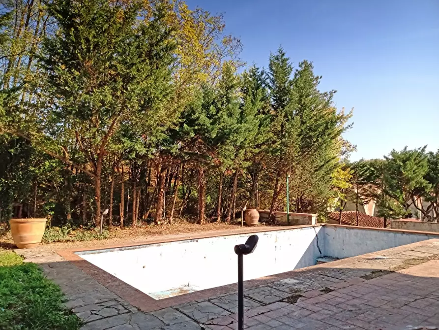 Immagine 13 di Villa in vendita  in PIAZZA DANTE a Borgo San Lorenzo