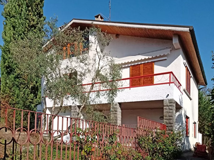 Immagine 9 di Villa in vendita  in PIAZZA DANTE a Borgo San Lorenzo