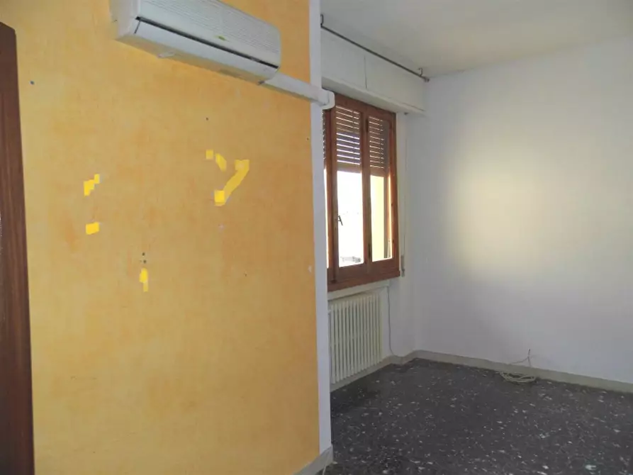 Immagine 3 di Appartamento in vendita  in PIAZZA DANTE 54 a Borgo San Lorenzo