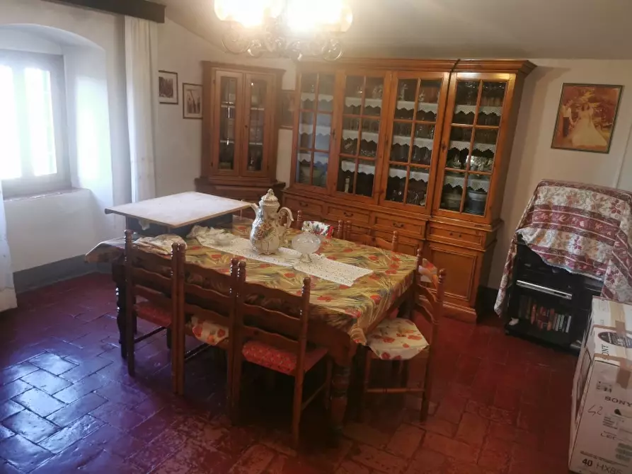 Immagine 13 di Casa colonica in vendita  in VIA ROMA a Rufina