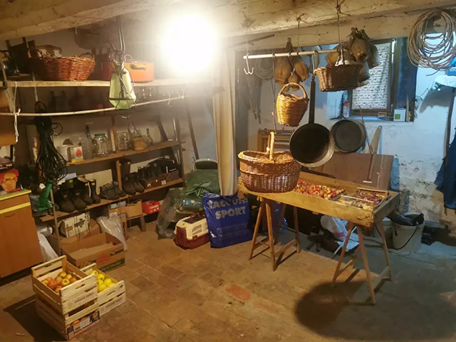 Immagine 15 di Casa colonica in vendita  in VIA ROMA a Rufina