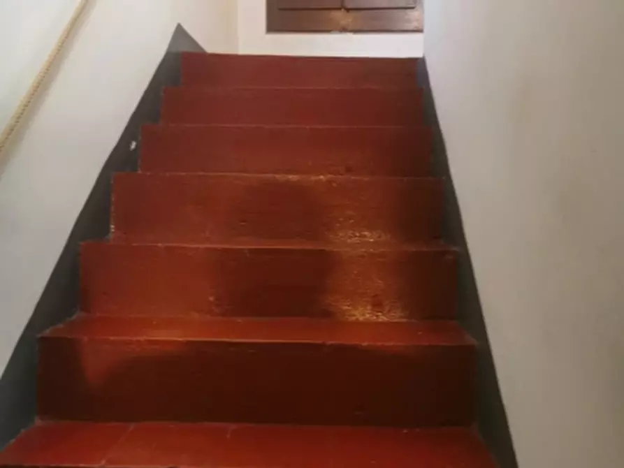 Immagine 16 di Casa colonica in vendita  in VIA ROMA a Rufina