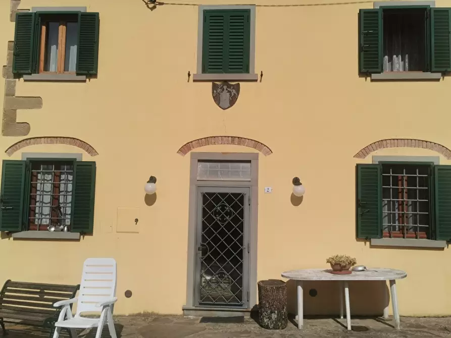 Immagine 4 di Casa colonica in vendita  in VIA ROMA a Rufina