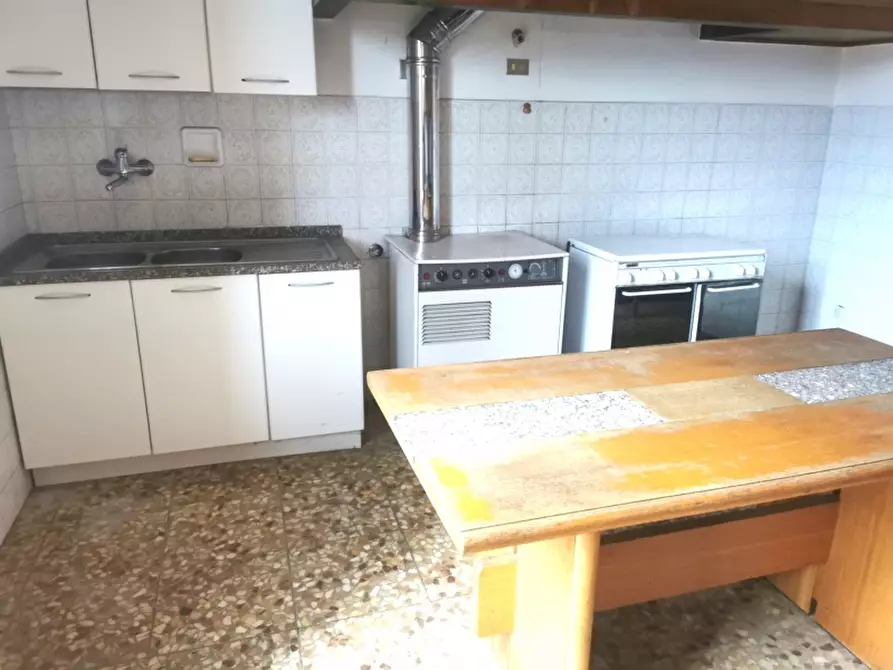 Immagine 2 di Appartamento in vendita  in VIA DEL LAGO a Barberino Di Mugello