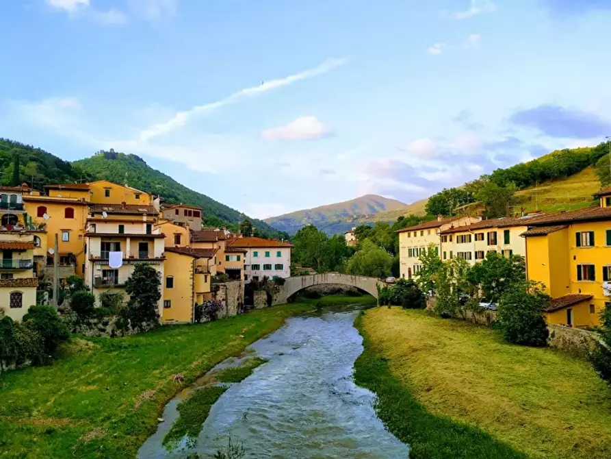 Immagine 1 di Appartamento in vendita  in VIA ROMA a Dicomano