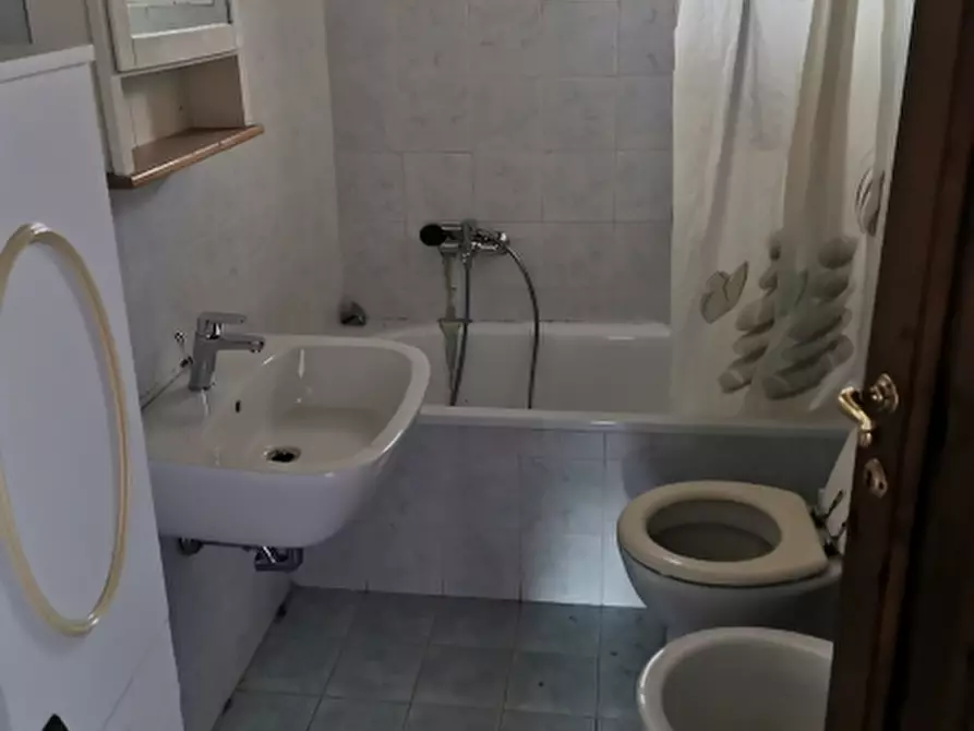 Immagine 2 di Appartamento in vendita  in PIAZZA DANTE ALIGHIERI 54 a Vaglia