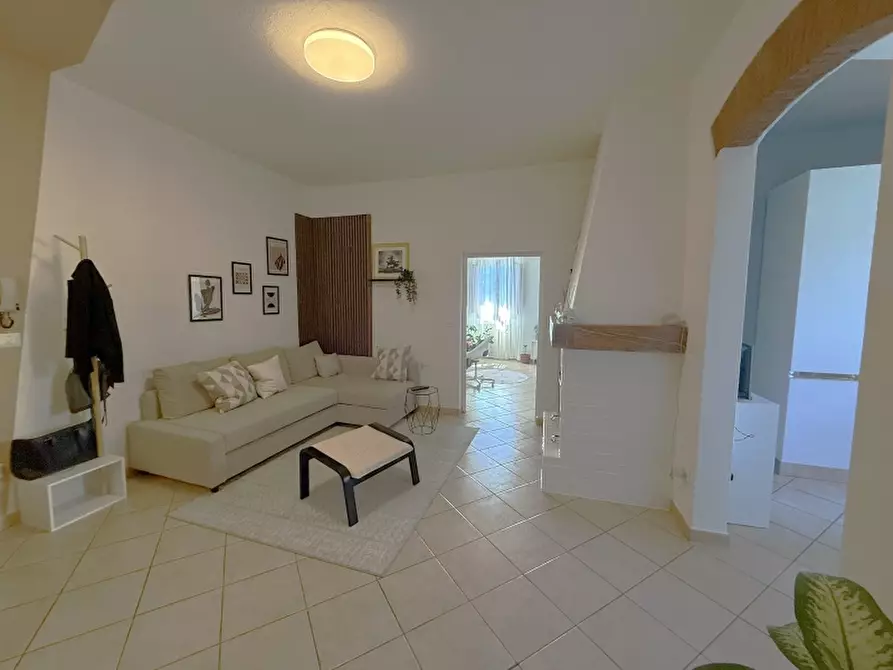 Immagine 2 di Appartamento in vendita  in PIAZZA DANTE ALIGHIERI 54 a Borgo San Lorenzo