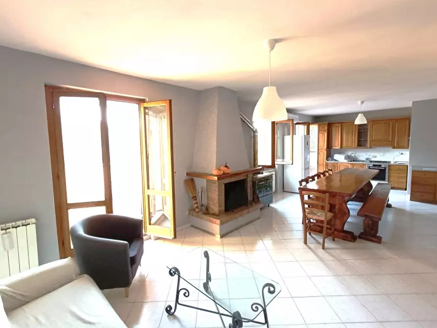 Immagine 6 di Appartamento in vendita  in PIAZZA DANTE ALIGHIERI a Borgo San Lorenzo