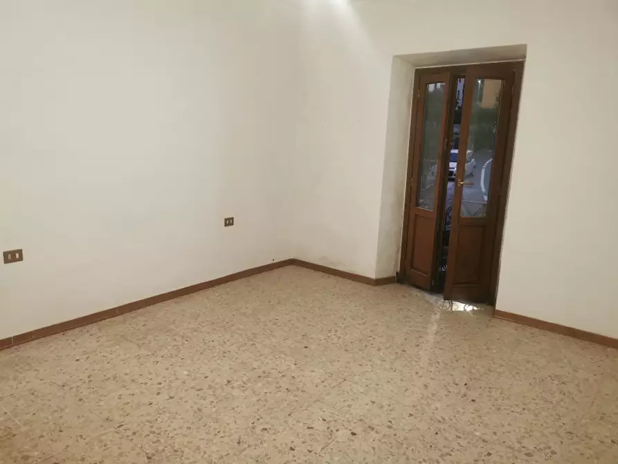 Immagine 1 di Appartamento in vendita  in PIAZZA DANTE ALIGHIERI 54 a Borgo San Lorenzo