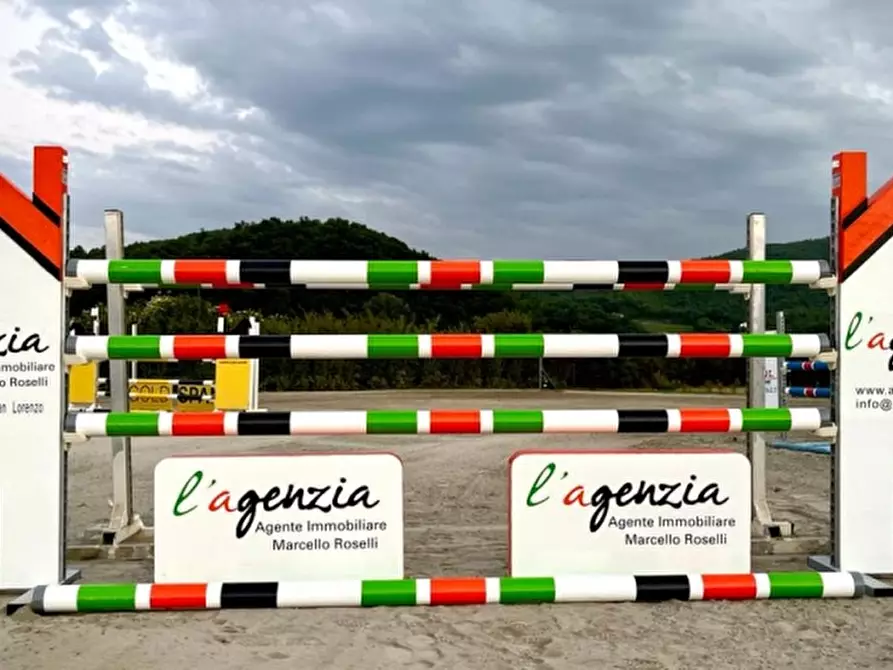 Immagine 2 di Locale commerciale in affitto  in PIAZZA DANTE ALIGHIERI a Borgo San Lorenzo