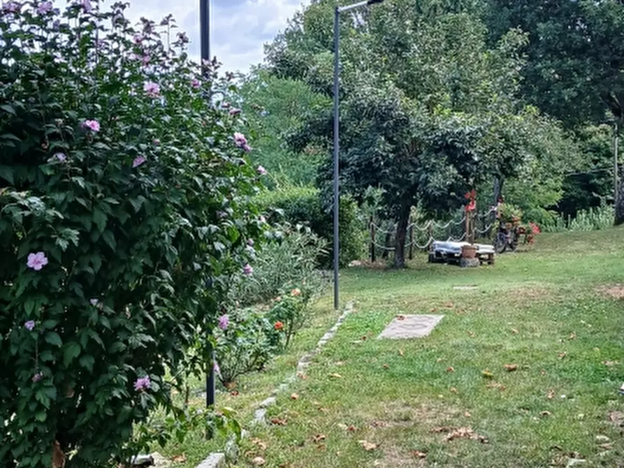 Immagine 20 di Casa colonica in vendita  in PIAZZA DANTE ALIGHIERI a Borgo San Lorenzo