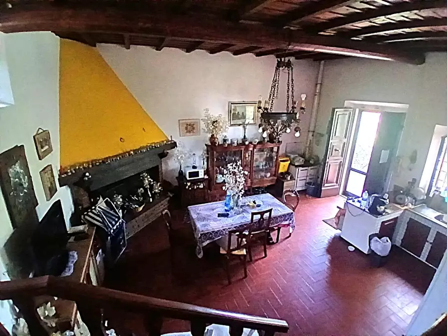 Immagine 11 di Casa colonica in vendita  in PIAZZA DANTE ALIGHIERI a Borgo San Lorenzo