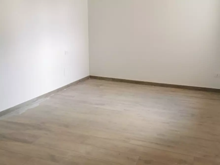 Immagine 19 di Casa colonica in vendita  in PIAZZA DANTE ALIGHIERI a Borgo San Lorenzo