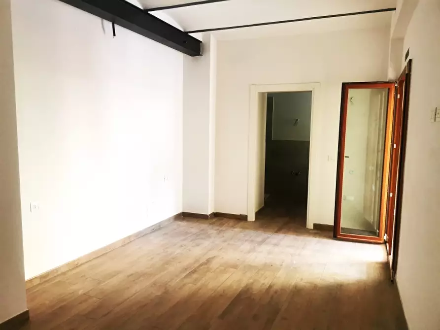 Immagine 6 di Casa colonica in vendita  in PIAZZA DANTE ALIGHIERI a Borgo San Lorenzo