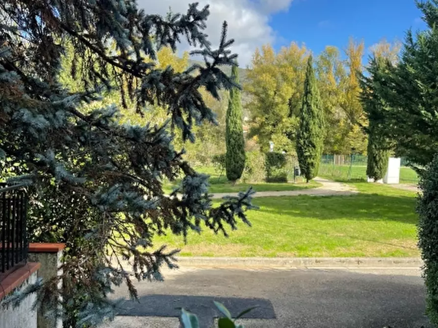 Immagine 8 di Villetta a schiera in vendita  in GIANI 54 a Dicomano