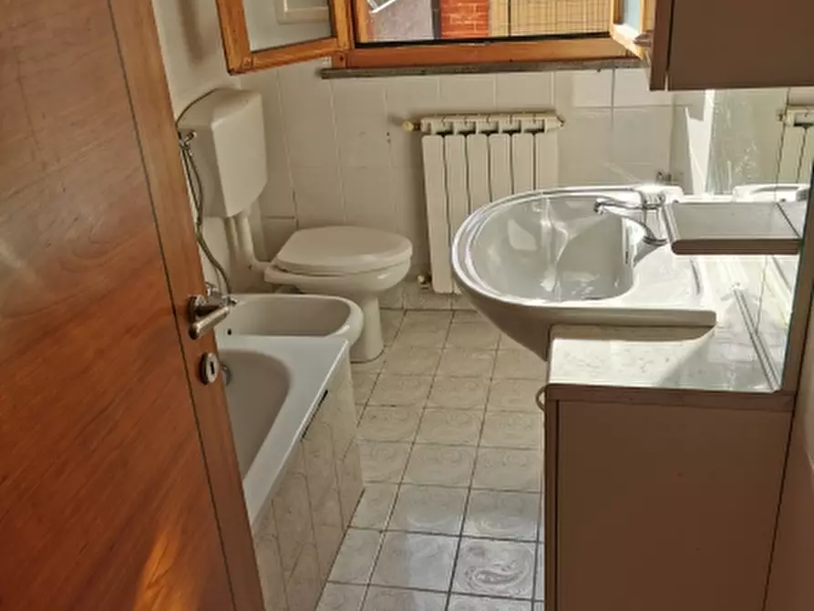 Immagine 11 di Appartamento in vendita  in PIAZZA DANTE ALIGHIERI a Borgo San Lorenzo