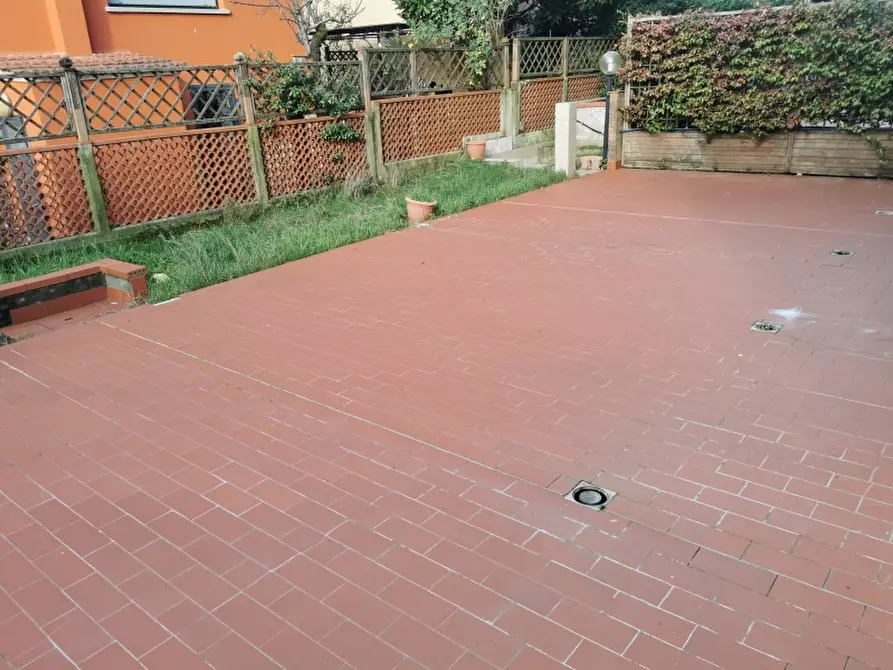 Immagine 4 di Appartamento in vendita  in PIAZZA DANTE ALIGHIERI a Borgo San Lorenzo