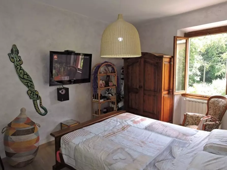 Immagine 11 di Villetta a schiera in vendita  in PIAZZA DANTE ALIGHIERI a Borgo San Lorenzo