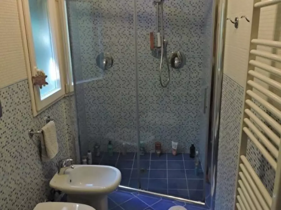 Immagine 8 di Villetta a schiera in vendita  in PIAZZA DANTE ALIGHIERI a Borgo San Lorenzo