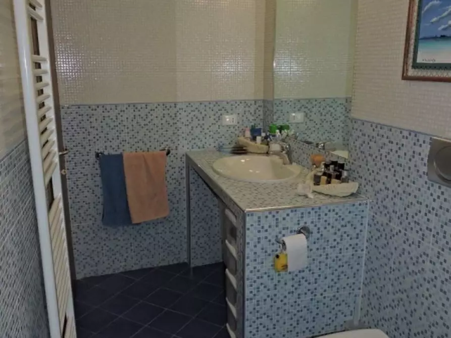 Immagine 9 di Villetta a schiera in vendita  in PIAZZA DANTE ALIGHIERI a Borgo San Lorenzo