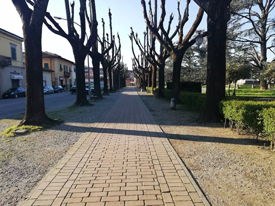 Immagine 2 di Appartamento in vendita  in PIAZZA DANTE ALIGHIERI a Borgo San Lorenzo