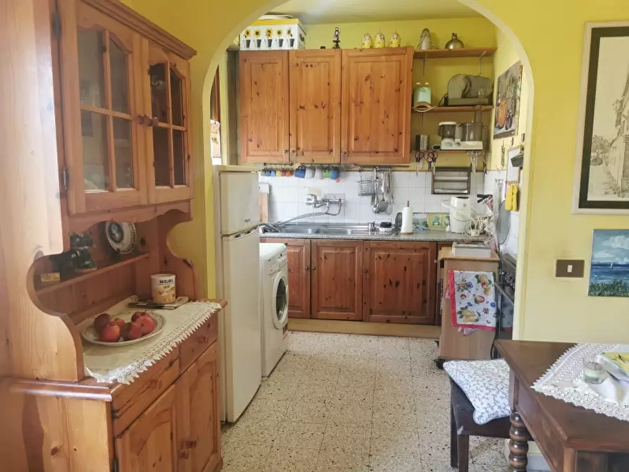 Immagine 2 di Appartamento in vendita  in PIAZZA DANTE ALIGHIERI a Borgo San Lorenzo