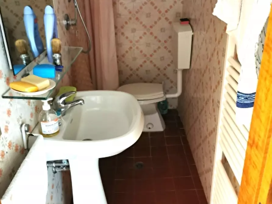 Immagine 7 di Appartamento in vendita  in PIAZZA DANTE ALIGHIERI 54 a Borgo San Lorenzo