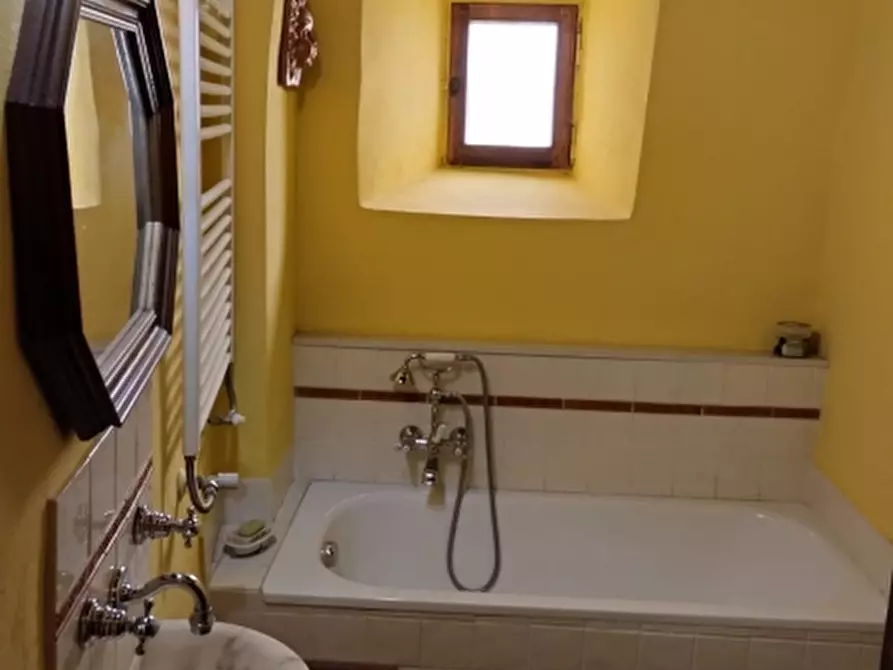 Immagine 7 di Terratetto in vendita  in PIAZZA DANTE ALIGHIERI a Londa