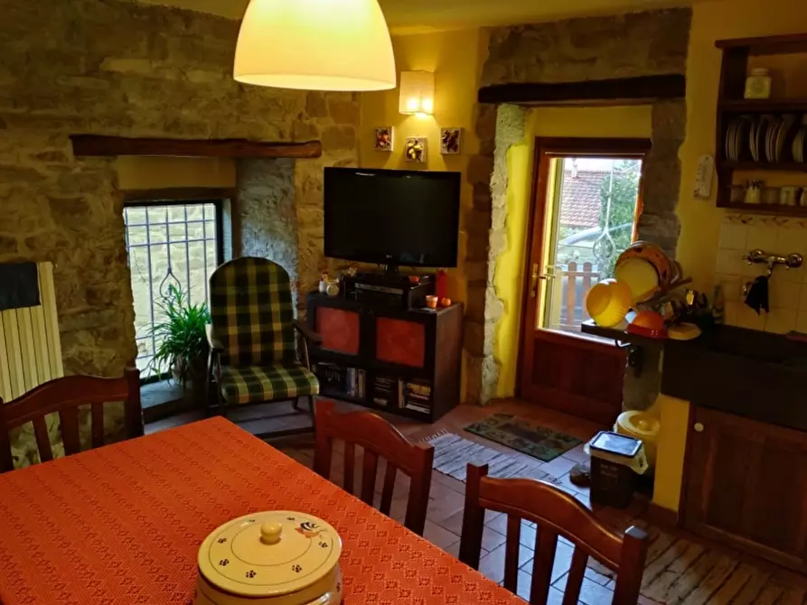 Immagine 4 di Terratetto in vendita  in PIAZZA DANTE ALIGHIERI a Londa