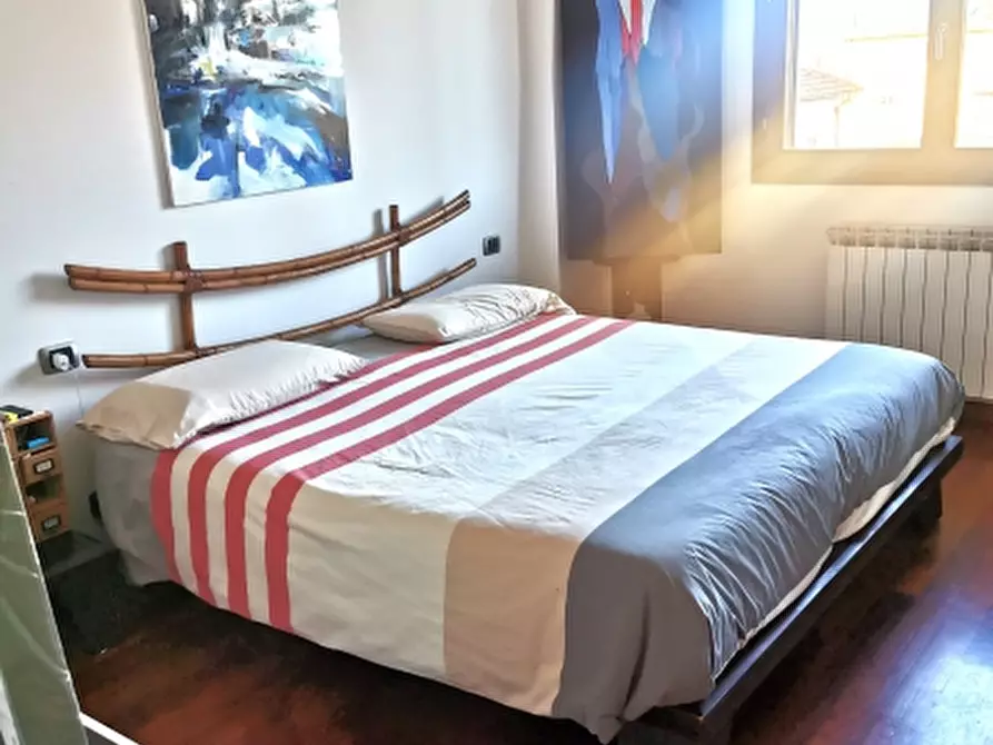 Immagine 15 di Villa in vendita  in PIAZZA DANTE ALIGHIERI a Borgo San Lorenzo