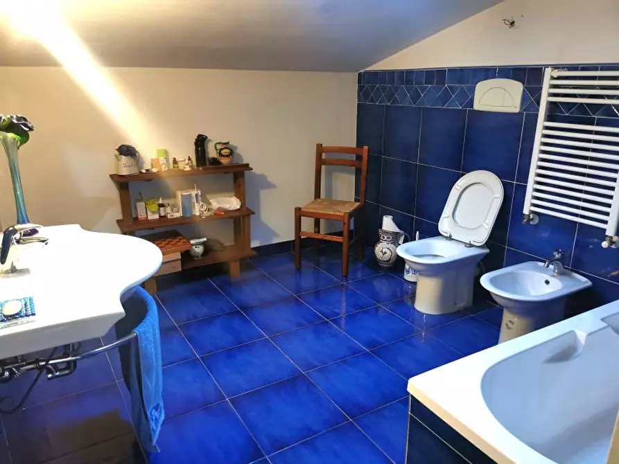 Immagine 21 di Villa in vendita  in PIAZZA DANTE ALIGHIERI a Borgo San Lorenzo