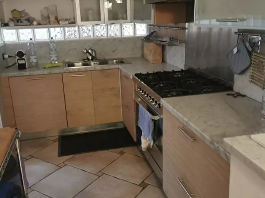 Immagine 7 di Villa in vendita  in PIAZZA DANTE ALIGHIERI a Borgo San Lorenzo